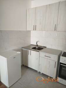 Izdavanje garsonjere